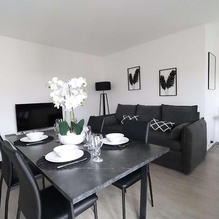 Frenchy By Plaza Apartman Serris Kültér fotó
